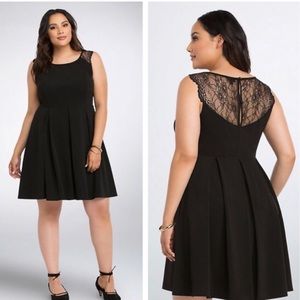 TORRID LACE BACK SKATER DRESS Size 1/16W